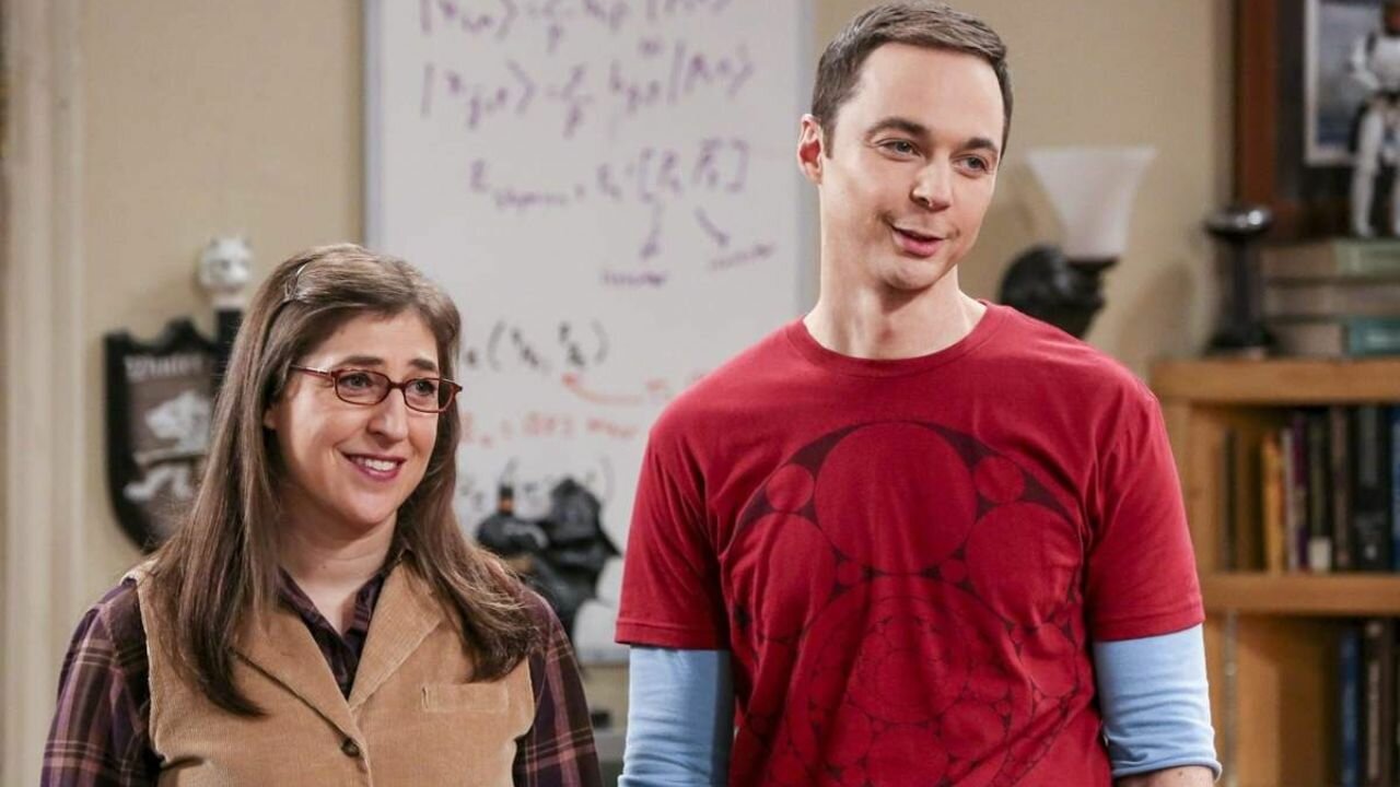 How Mayim's Neuroscience Background Benefited Her in Famous Sitcom