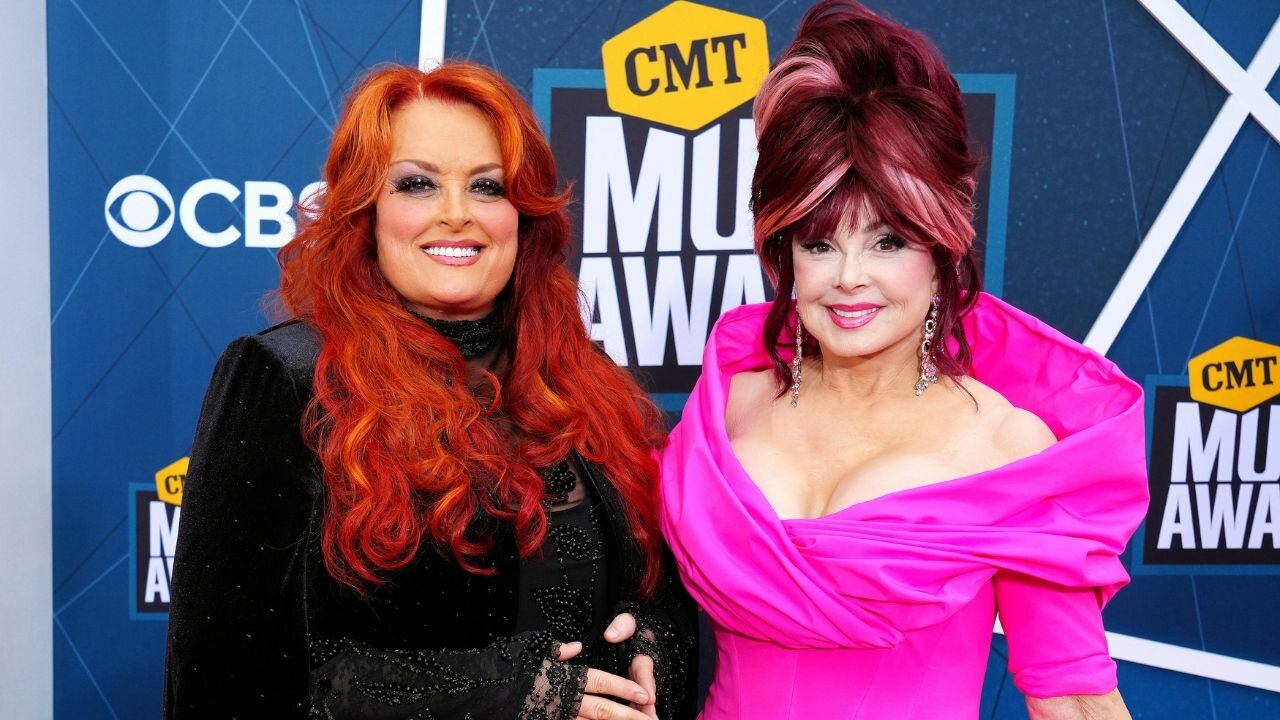 Who is Wynonna Judd's Father